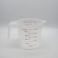Műanyag keverő- és öntőtartály 500ml